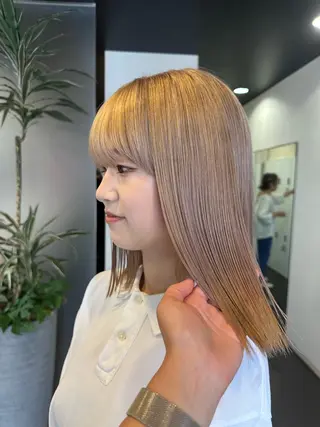 セミロング カラー ブリーチカラー/ベー ジュ/Hono🦖のヘアスタイル