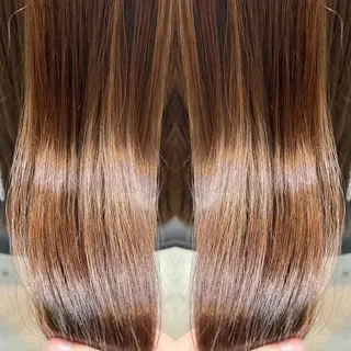 ミディアム 伊藤 詩織のヘアスタイル