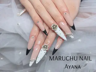 ネイル MARUCHU Ayanaのネイルデザイン