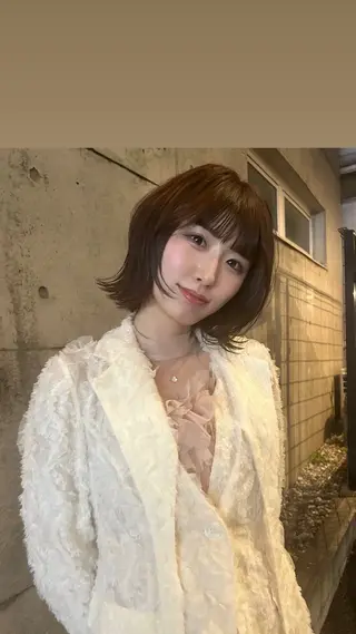 ミディアム カラー タナカ カナ🫧のヘアスタイル