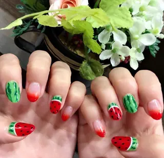 ネイル R salonのネイルデザイン