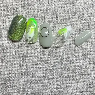 ネイル 山田 貴子のネイルデザイン