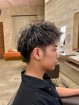 ショート パーマ 井内 亮次のヘアスタイル