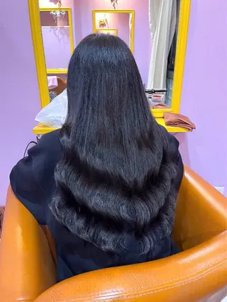 ロング シール＋ちび編み込み エクステ梅田🐨のヘアスタイル