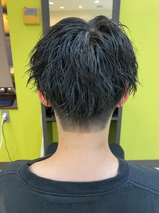 メンズ 年間2000名担当◎ パーマ職人/仲原佑樹のヘアスタイル