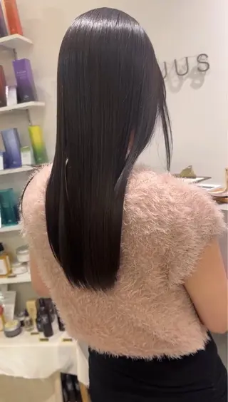 セミロング 髪質改善✨ karinaのヘアスタイル