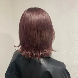 ミディアム カラー shiho .のヘアスタイル