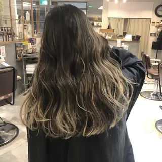 ロング カラー ブリーチカラー🌈 石垣翔太のヘアスタイル