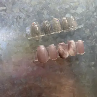 ネイル カーネリアン所属・大浦 千聖のネイルデザイン