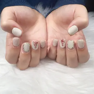 ネイル ネイルサロン ロア旧ジョリーのネイルデザイン