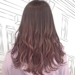 ミディアム カラー TOMOKA 艶髪/透明感カラーのヘアスタイル