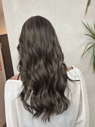 ロング 🌷かわばた めい🌷のヘアスタイル