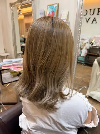 ロング HUGAVEC所属・森 亮輔のヘアスタイル