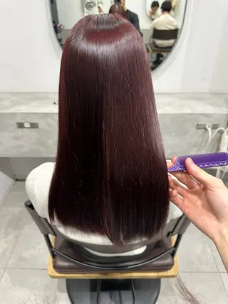 ロング カラー シガ ミクトのヘアスタイル
