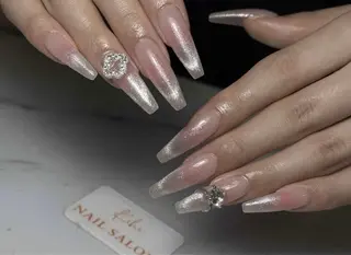 ネイル 林 Yunaのネイルデザイン