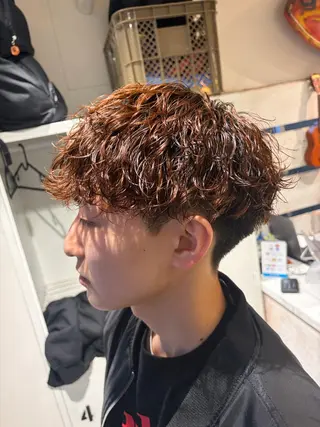 ショート パーマ メンズ 🌴パーマオタク🌴 長谷川 諒佑🌈のヘアスタイル