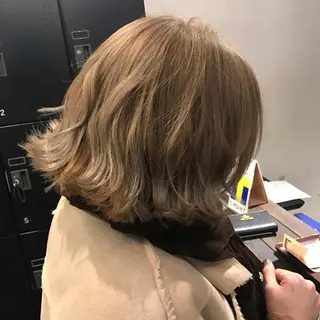 ミディアム カラー 鳥越 一希のヘアスタイル