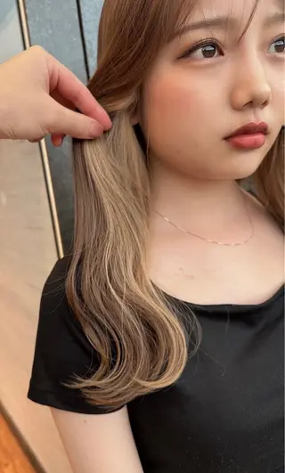 ロング カラー 鵜飼 真伍のヘアスタイル