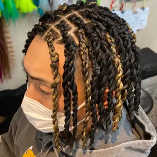 ミディアム 髪に魔法をかける🪄 💖💫編み込みヘアのヘアスタイル