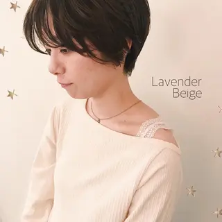 ショート カラー 市川 千夏のヘアスタイル