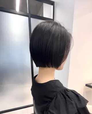 ショート ショートヘア、ボブ こやさん　コヤマのヘアスタイル