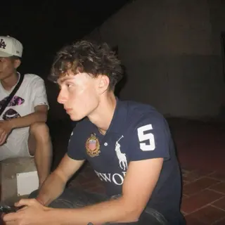 ショート パーマ メンズ 高橋 愛依のヘアスタイル