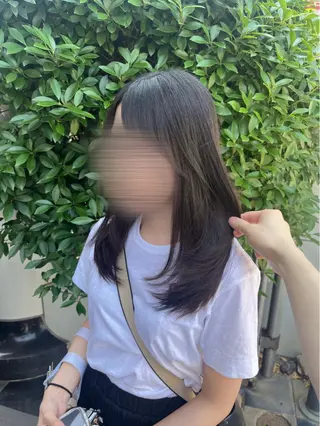 ミディアム 韓国レイヤー ☁️🫧森ハリス誠一のヘアスタイル
