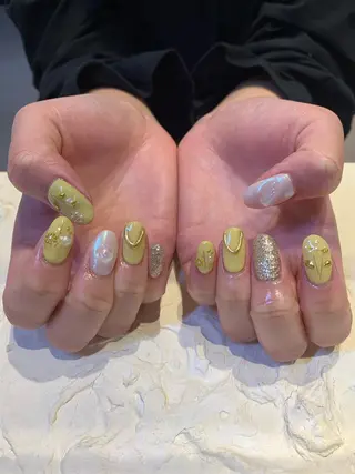 ネイル マキノ ユイのネイルデザイン