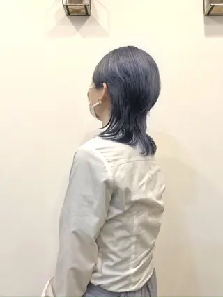 ミディアム カラー ヘアルーム カフーのヘアスタイル