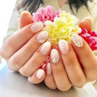 ネイル Petit Fleur所属・青柳 亜梨奈のマツエク・マツパデザイン