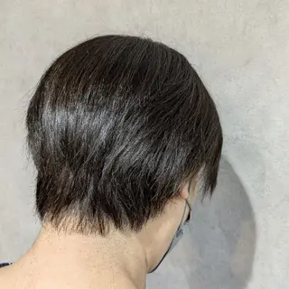 ショート カラー 陽葵 (hinata)のヘアスタイル