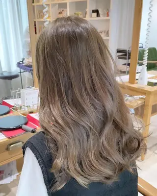 ロング カラー パーマ 過去一の柔髪ヘア 🌿einshairのヘアスタイル