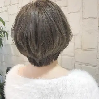 ショート カラー Lall  You 大阪所属・🥛洒落髪小顔cut なら龍崎🥛のヘアスタイル