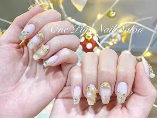 ネイル One Plus Nail Salonのネイルデザイン