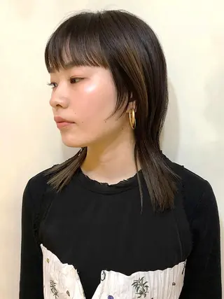 ショート ブリーチ😼 ボブ✍️レイヤーのヘアスタイル