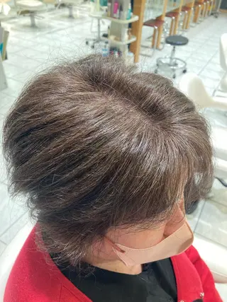 ショート カラー 畔上 尚也のヘアスタイル