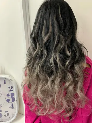 ロング カラー WEST OLAND 安藤のヘアスタイル