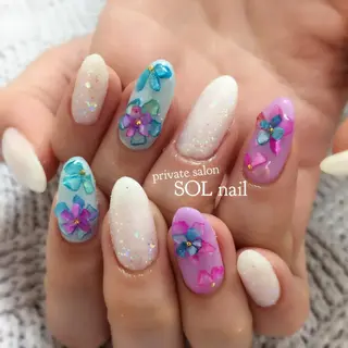 ネイル SOL NAILのネイルデザイン