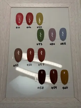 ネイル Tinails (ティナネイル)のネイルデザイン