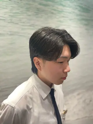 メンズ 勝 愛未菜のヘアスタイル