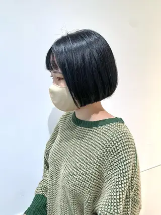 セミロング カラー ヘアアレンジ 髪と心を整える美容師 透明感カラー/ボブのヘアスタイル