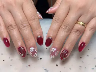 ネイル 西岡 真由美のネイルデザイン