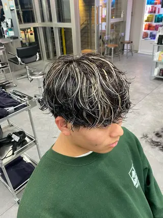 ミディアム カラー パーマ ヘアアレンジ メンズ キッズ ネイル マツエク・マツパ アイブロウ 🔥漢髪特化メンズ マネージャーYUKIのヘアスタイル