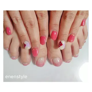 ショート ネイル 👑enen style👑のネイルデザイン