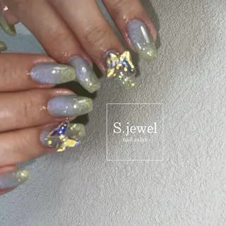 ネイル S. JEWELのネイルデザイン