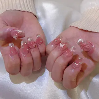 ネイル シュシュ 🎀 girly nailのネイルデザイン