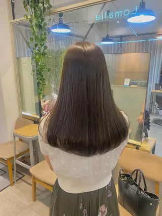 カラー Lomalia hayaのヘアスタイル