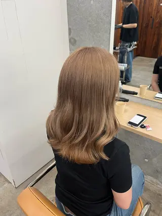 カラー ブリーチカラー×艶 🍨mihoのヘアスタイル