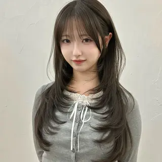 ロング 🌹ハッシュカット、 レイヤー韓国ヘア🌹のヘアスタイル