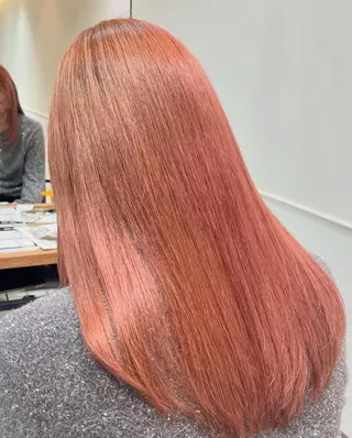 カラー GRANDEUR 堀内のヘアスタイル